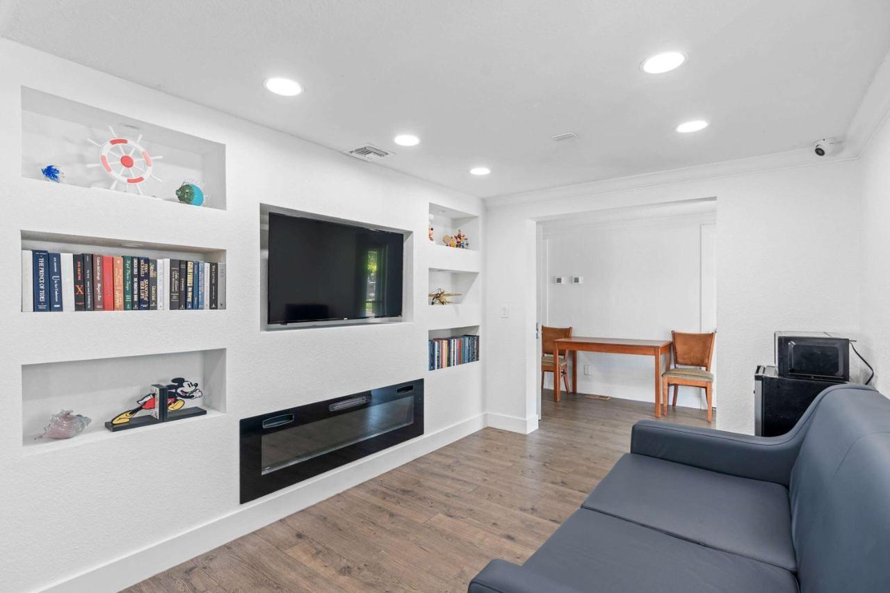 Super 8 By Wyndham Kissimmee-Orlando Ξενοδοχείο Four Corners Εξωτερικό φωτογραφία
