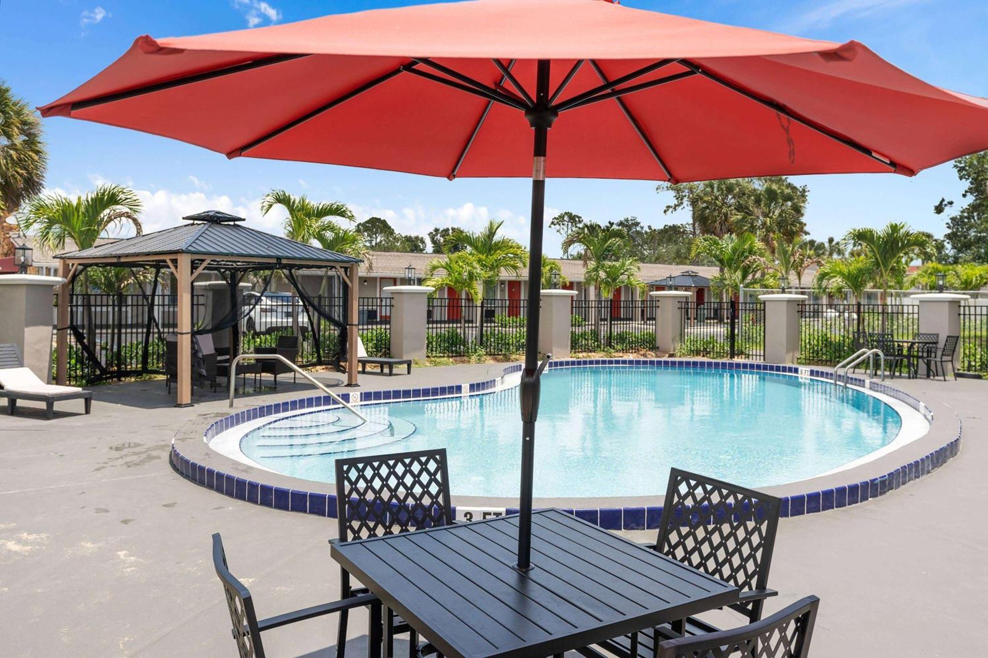 Super 8 By Wyndham Kissimmee-Orlando Ξενοδοχείο Four Corners Εξωτερικό φωτογραφία