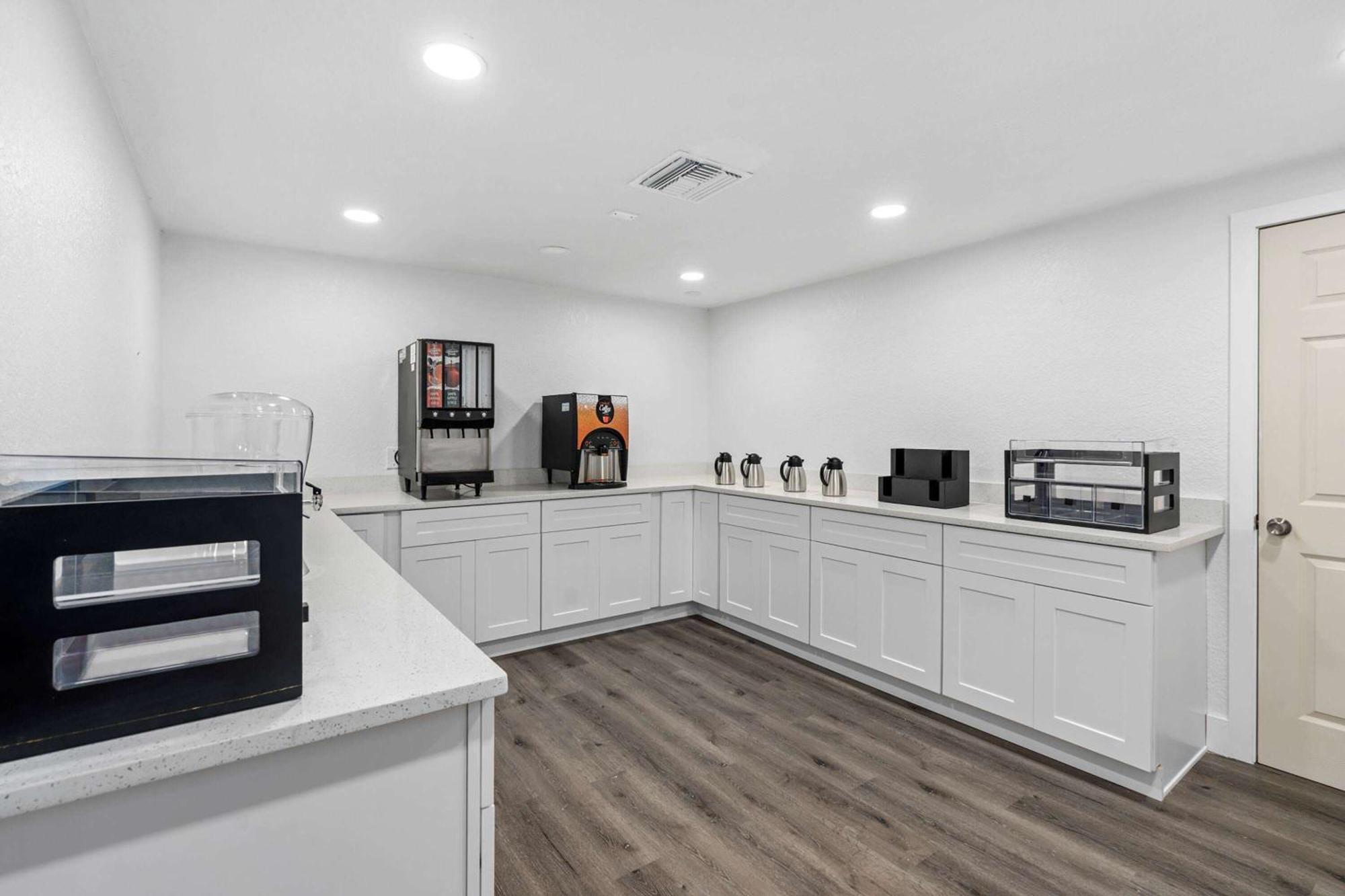 Super 8 By Wyndham Kissimmee-Orlando Ξενοδοχείο Four Corners Εξωτερικό φωτογραφία